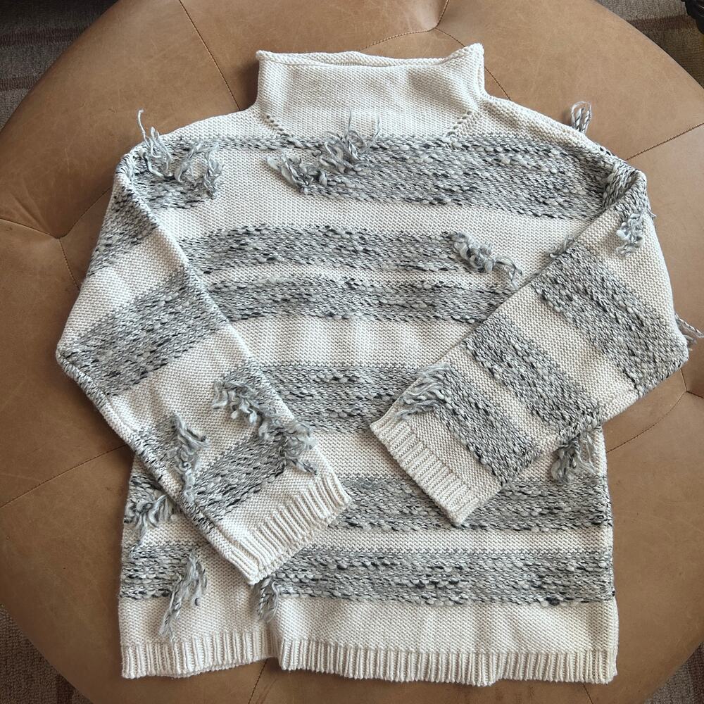 Chunky Fringe Knit Sweater Cream Gray Cozy Boho Artsy Lagenlook Lou & Grey M